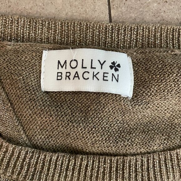 Stunning Molly Bracken with Metallic Gold Open Back knit sweater-Medium - Picture 2 of 8